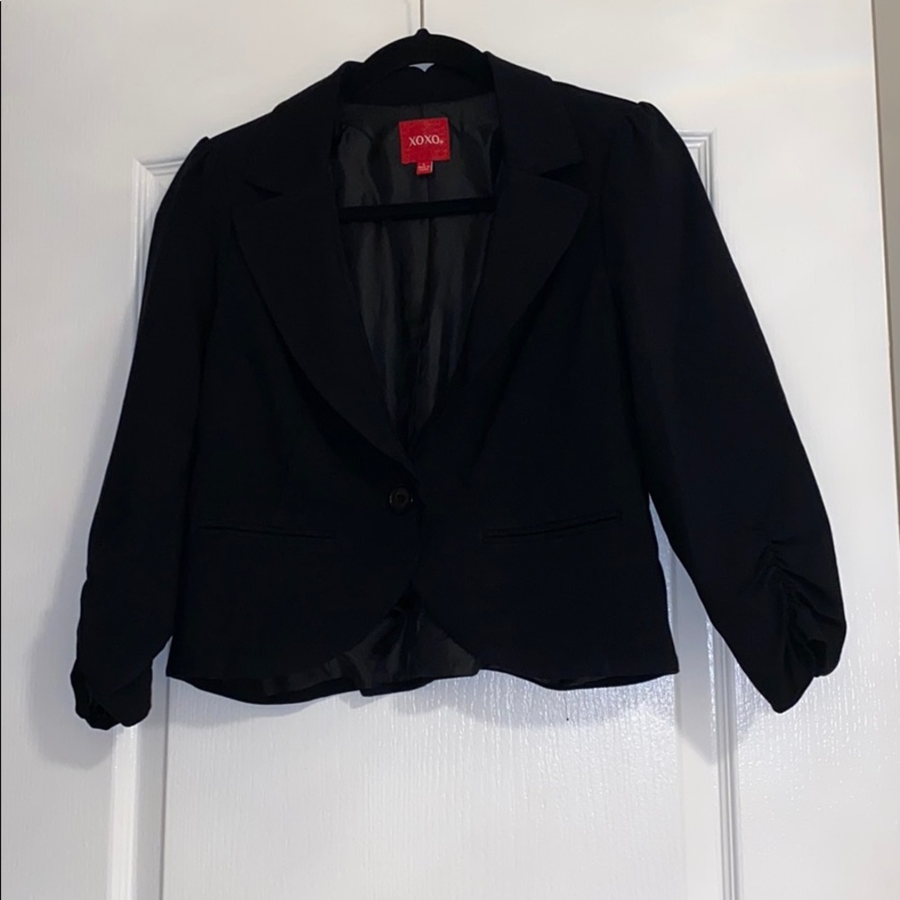 XOXO black cropped blazer size L